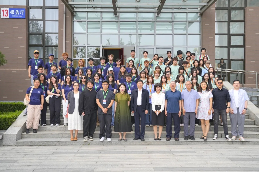 “2025年香港学子京韵研途”活动在世界杯官网启动.jpg